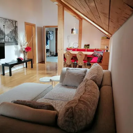 Apartmán Moni / Golf & - 9 *
